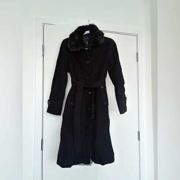 Angora wool Burberry Black Trench Coat with Fur Collar - Picture 2 of 7